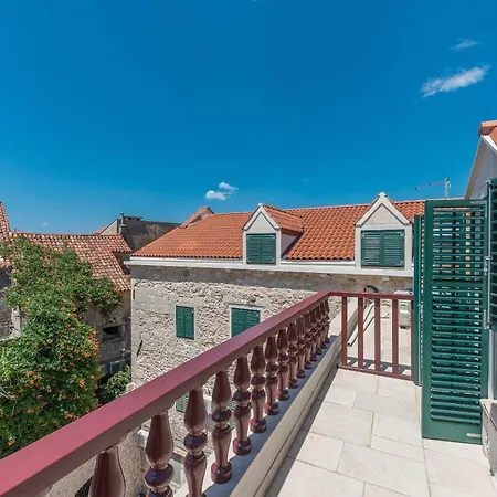 Apartment Palace Heritage Apartments Makarska