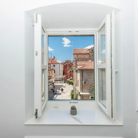 Palace Heritage Apartments Apartment